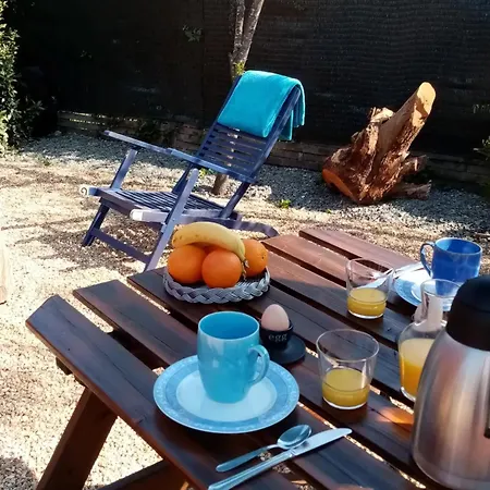 Roulotte Insolite Avec Bain Nordique Prive A La Fleche - Fr-1-410-485 Semesterbostad