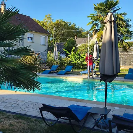 Roulotte Insolite Avec Bain Nordique Prive A * La Flèche